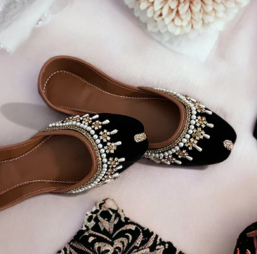 Velvet Khussas